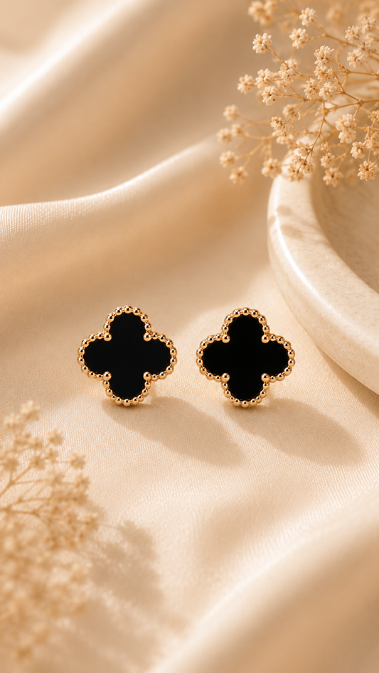 Elva's Clover Stud Earrings